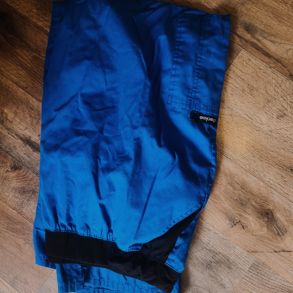 Scrub/Blue Pants